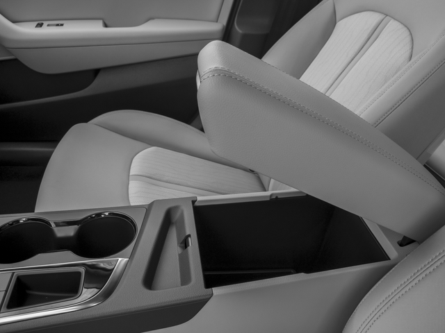 2017 Hyundai SONATA HYBRID SE