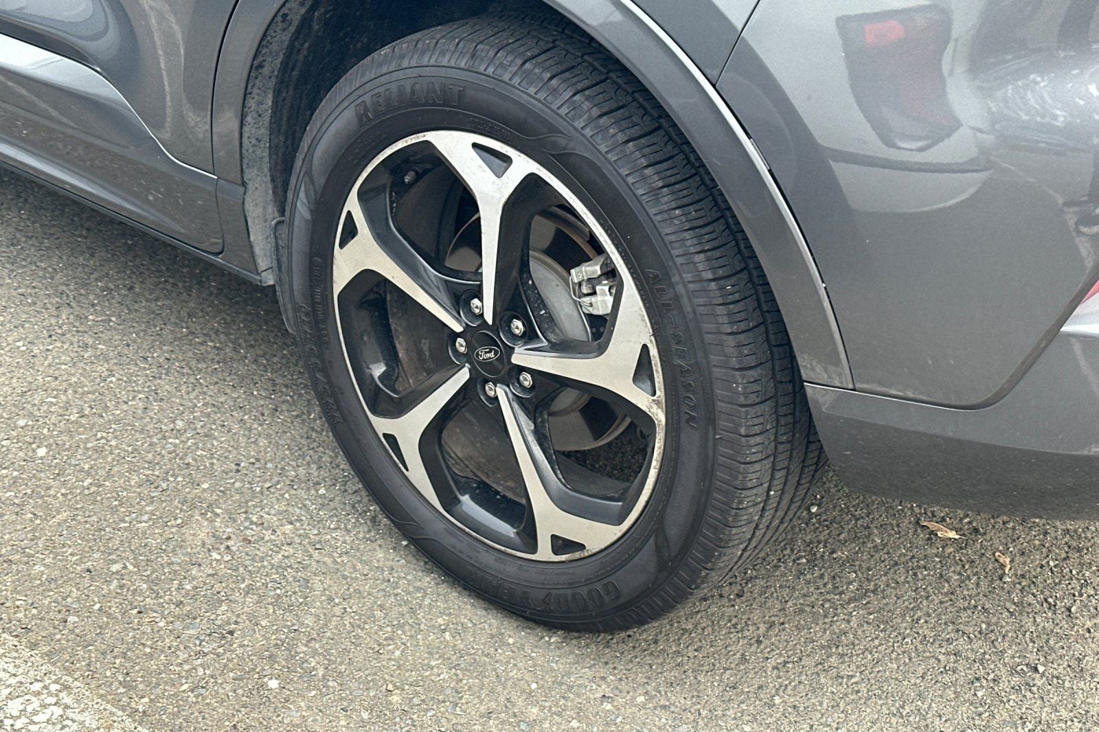 2023 Ford Escape ST-Line Select