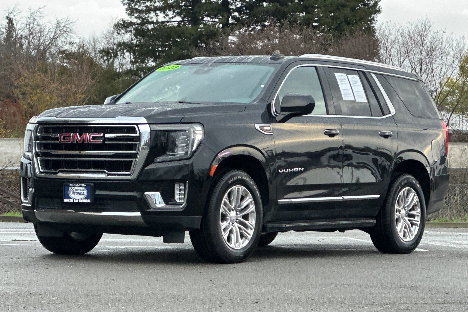 2023 GMC Yukon SLT