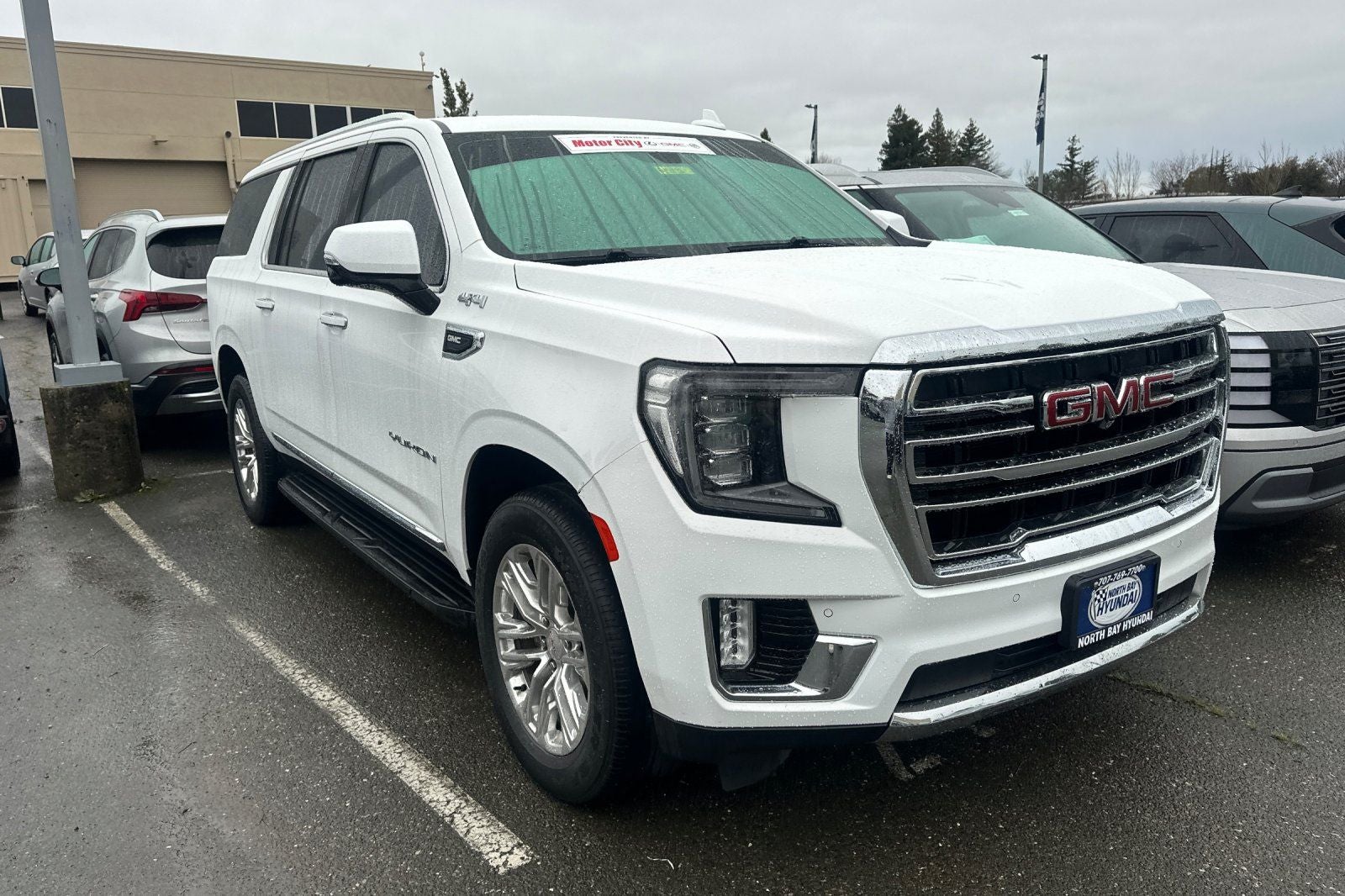 2022 GMC Yukon XL SLT