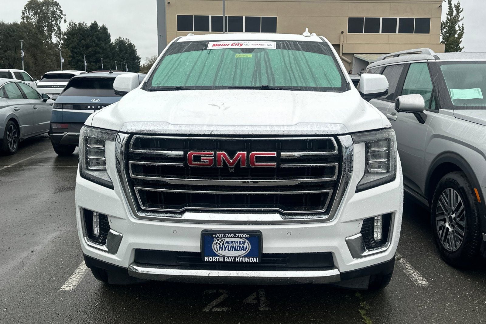 2022 GMC Yukon XL SLT