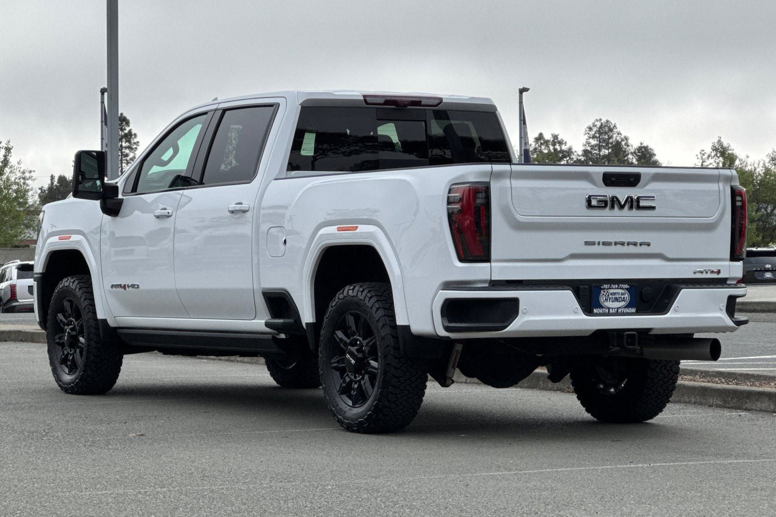 2024 GMC Sierra 2500HD AT4