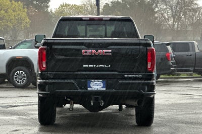 2023 GMC Sierra 2500HD Denali