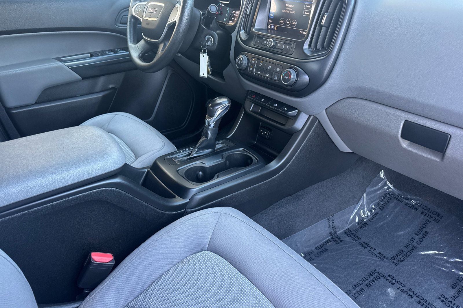 2022 GMC Canyon Elevation Standard