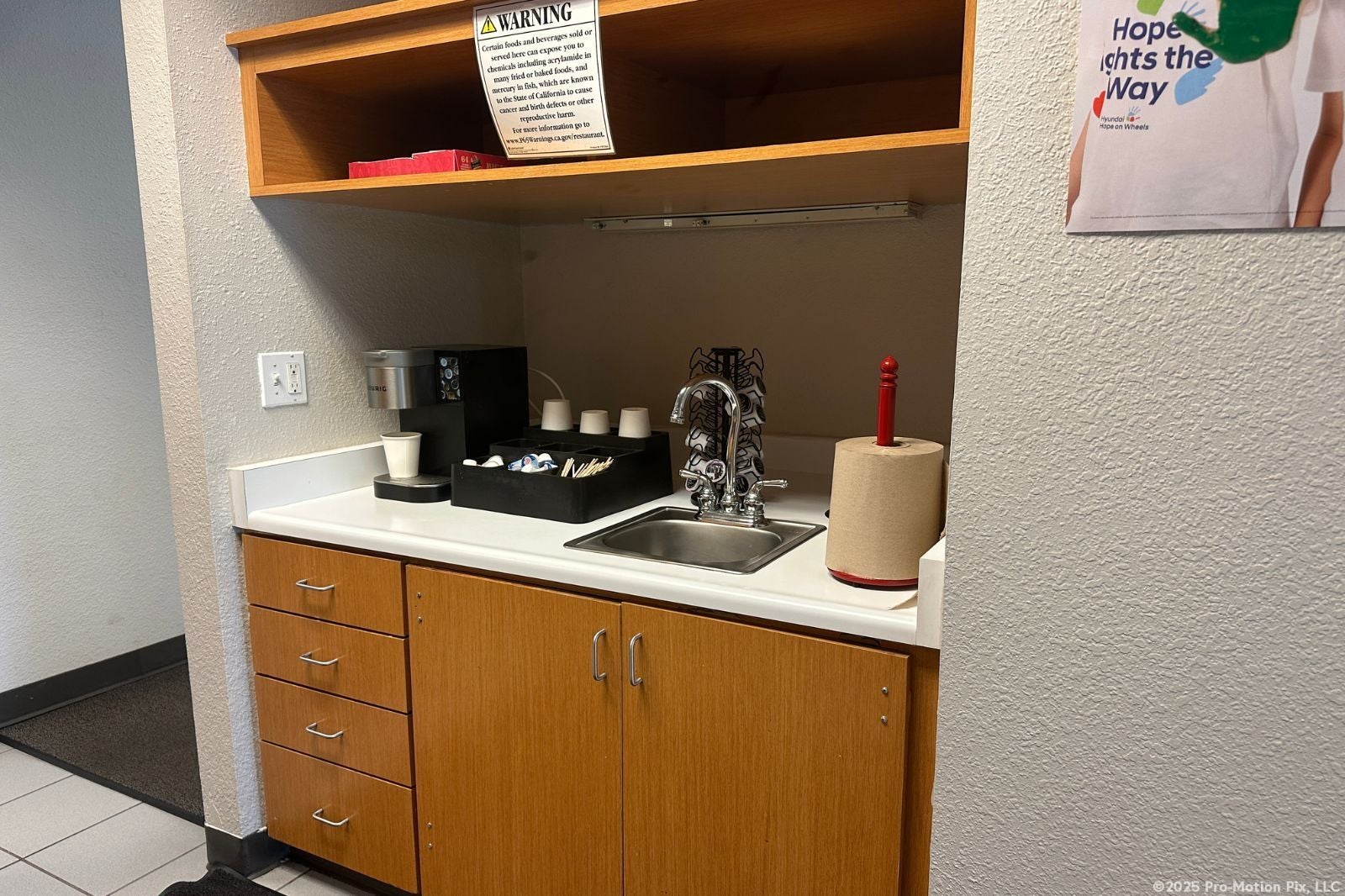 2022 GMC Canyon Elevation Standard