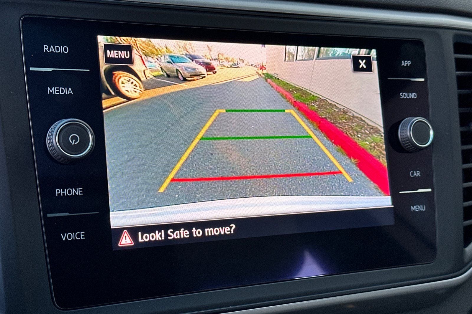 2020 Volkswagen Atlas Cross Sport 3.6L V6 SE w/Technology 4Motion