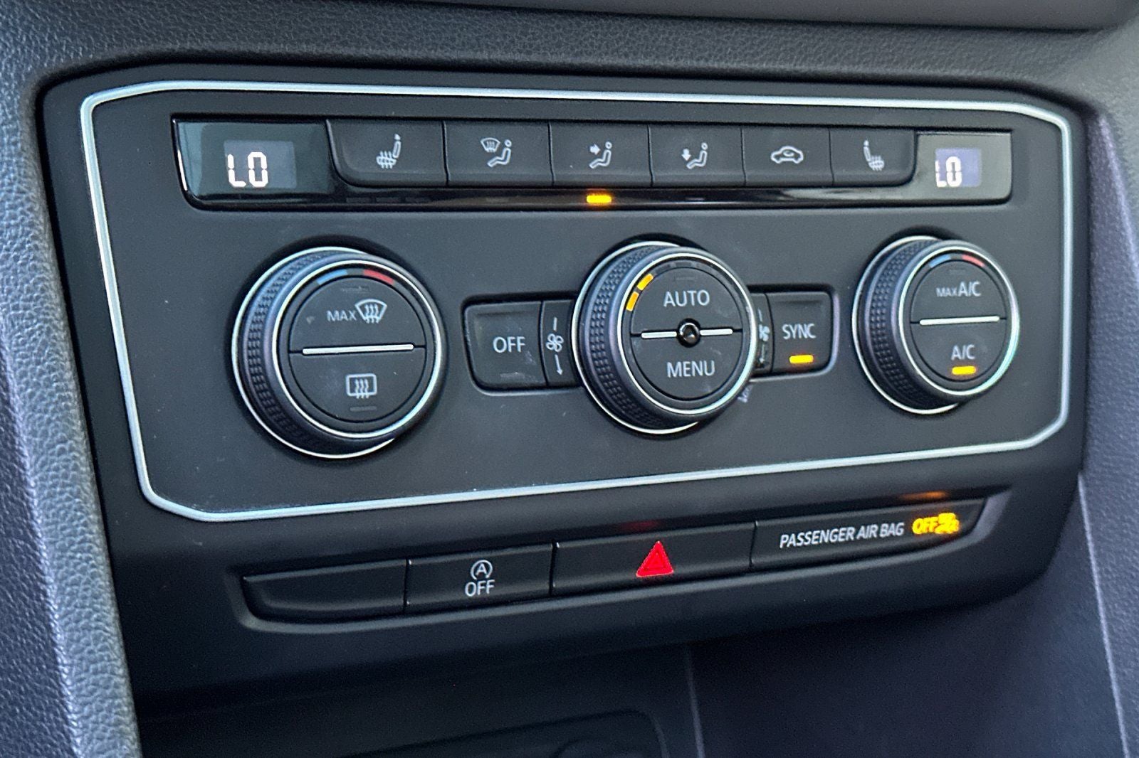 2020 Volkswagen Atlas Cross Sport 3.6L V6 SE w/Technology 4Motion