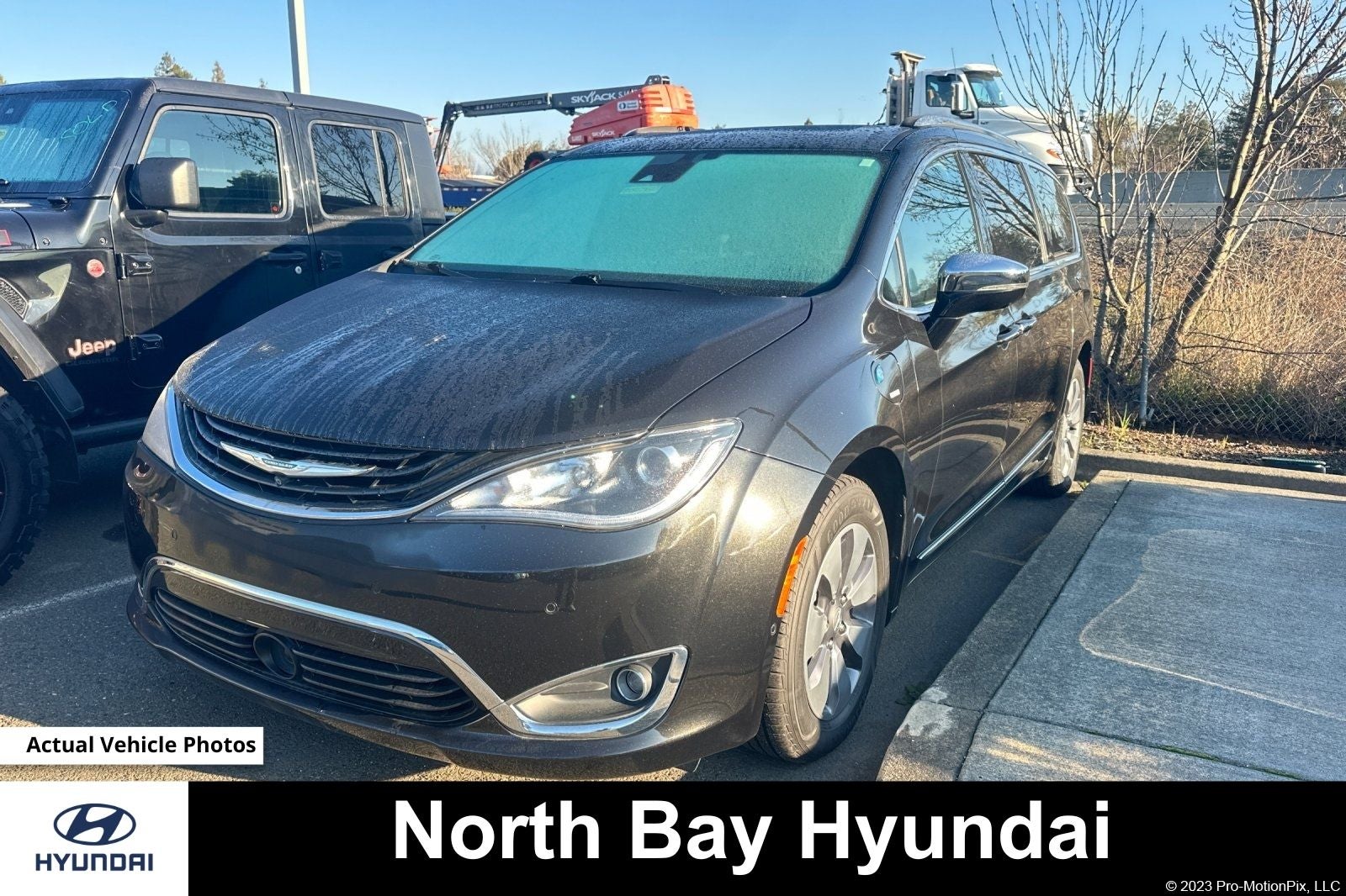 2018 Chrysler Pacifica Hybrid Limited