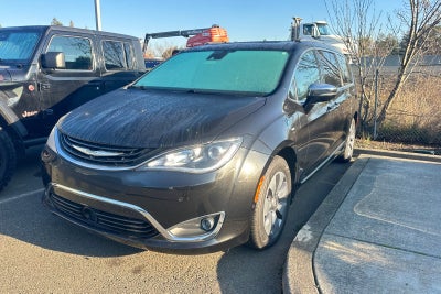 2018 Chrysler Pacifica Hybrid Limited