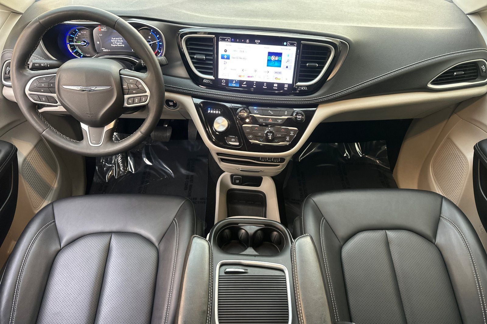 2024 Chrysler Pacifica Hybrid Select