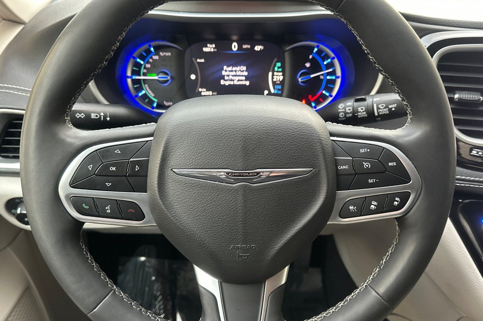 2024 Chrysler Pacifica Hybrid Select