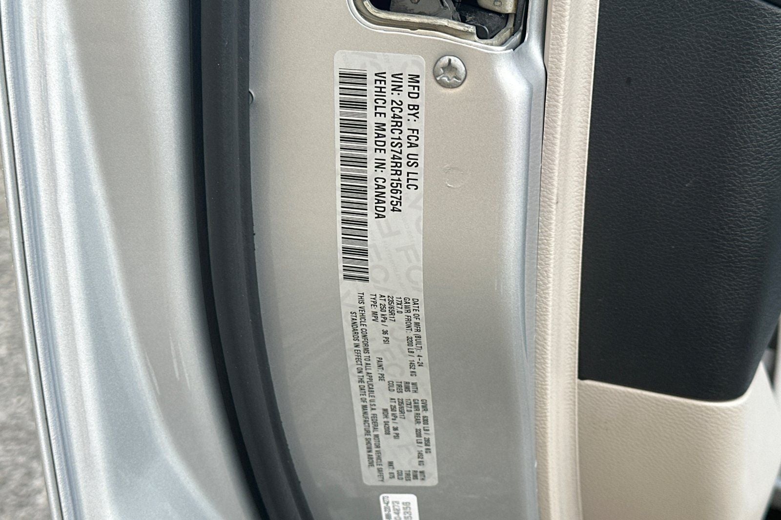 2024 Chrysler Pacifica Hybrid Select