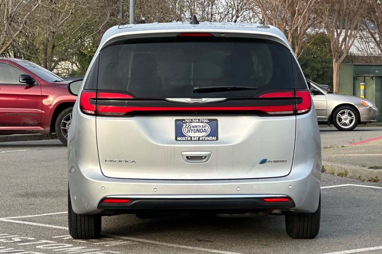 2024 Chrysler Pacifica Hybrid Select