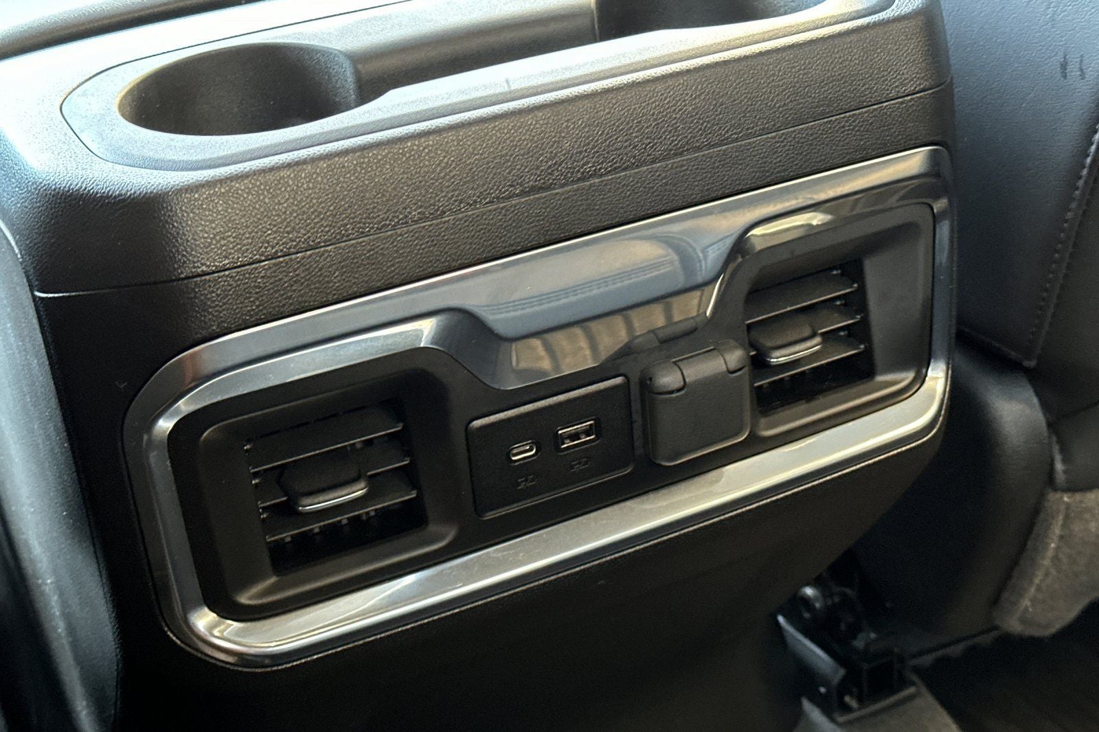 2022 Chevrolet Silverado 3500HD High Country