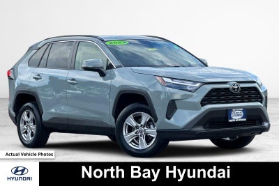 2022 Toyota RAV4 XLE