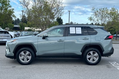 2022 Toyota RAV4 XLE