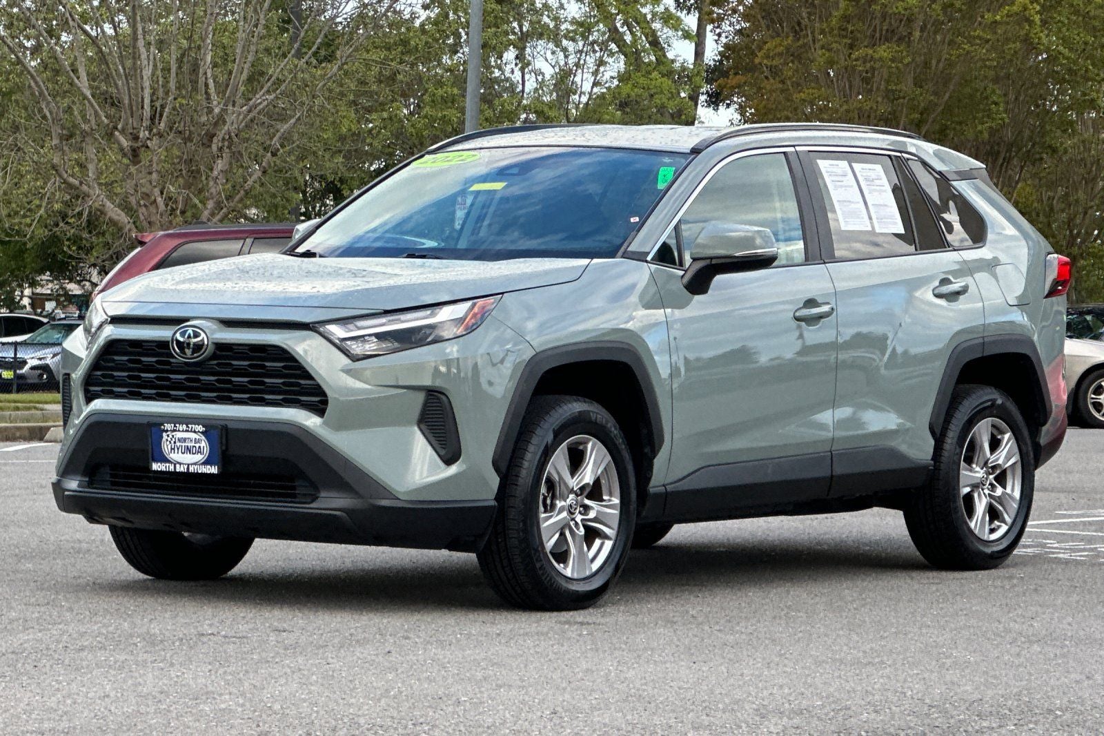 2022 Toyota RAV4 XLE