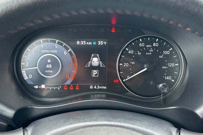 2023 Nissan Kicks SR