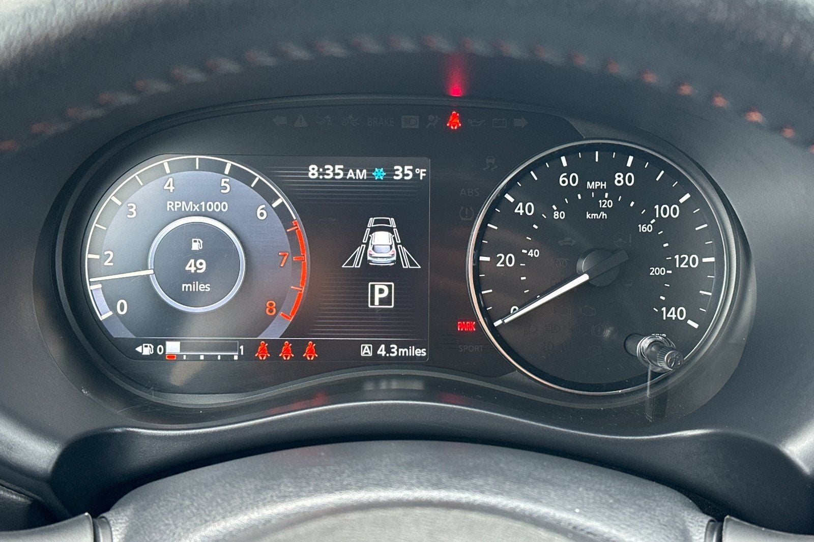 2023 Nissan Kicks SR