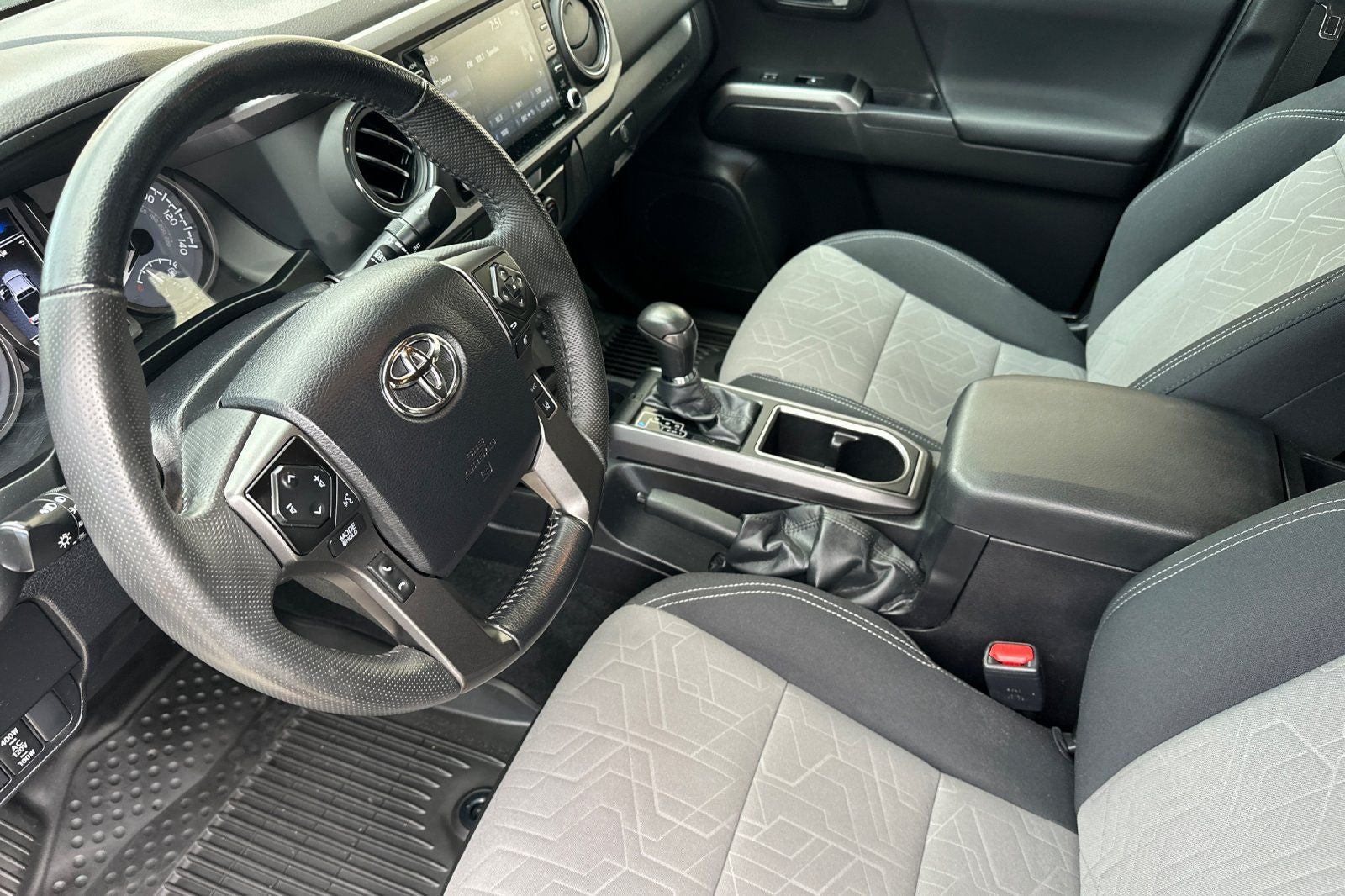 2023 Toyota Tacoma TRD Off-Road V6