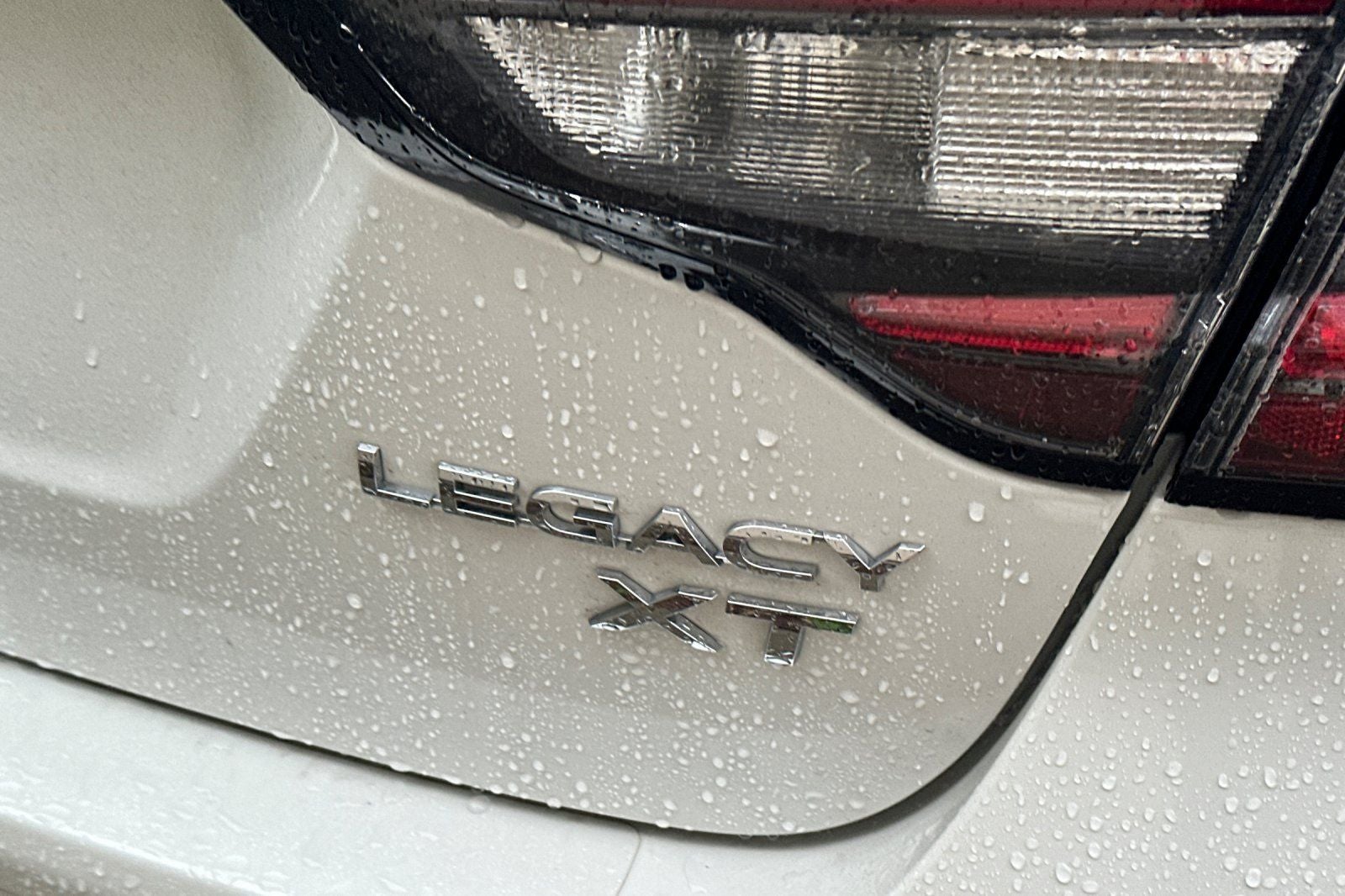2022 Subaru Legacy Limited XT