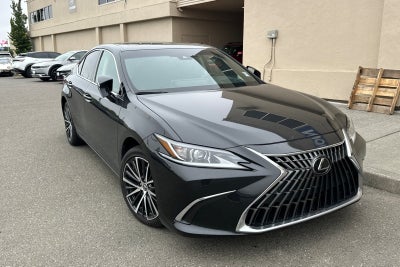 2024 Lexus ES 300h