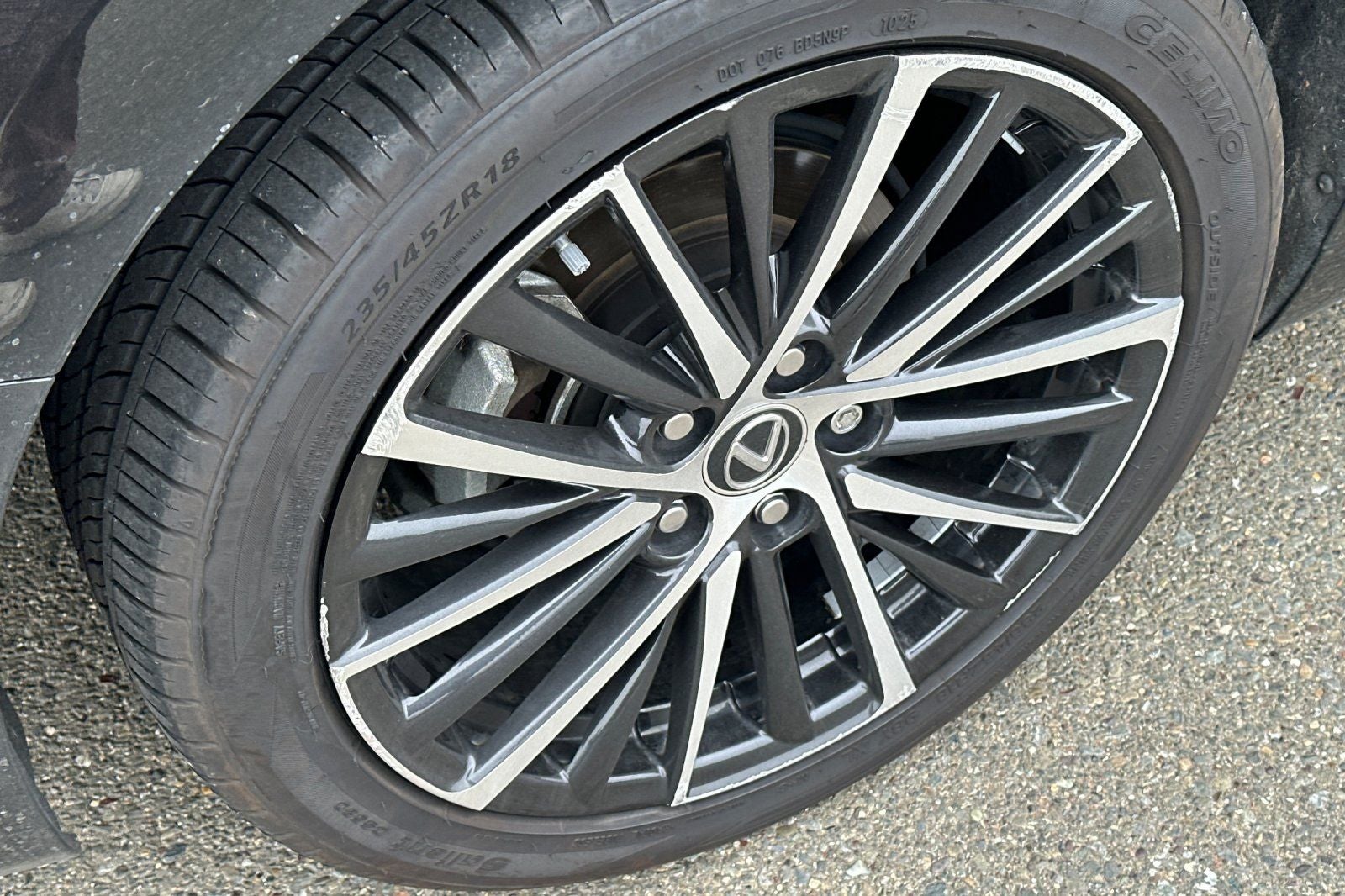 2024 Lexus ES 300h