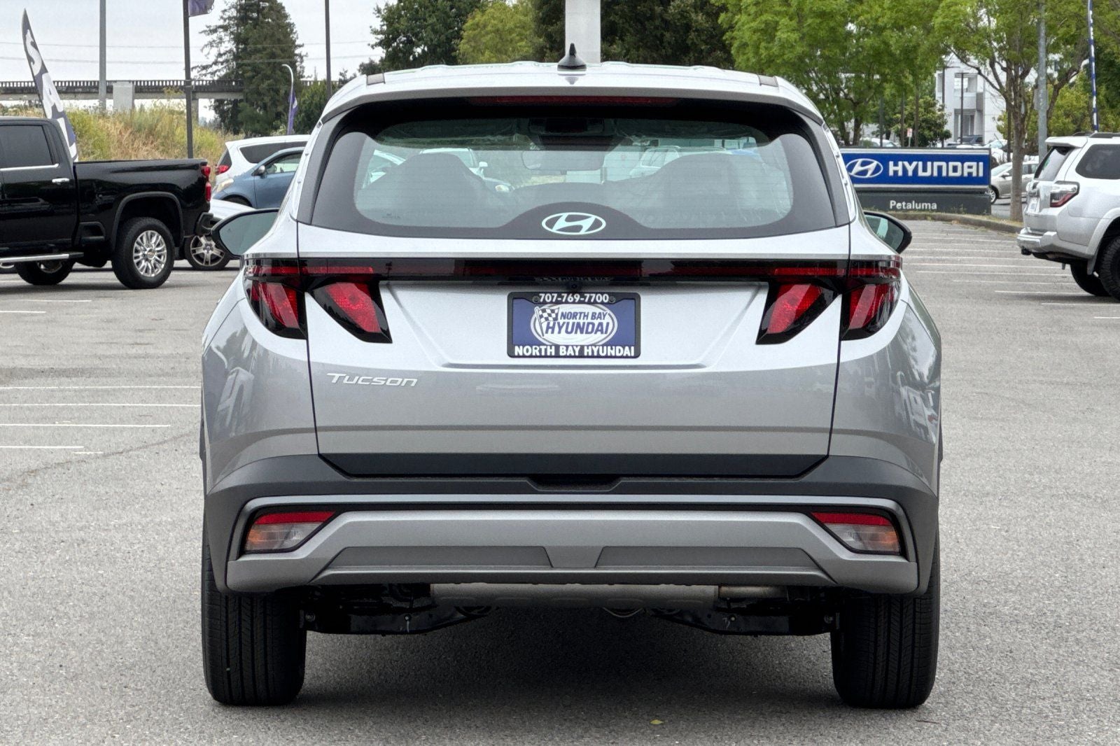 2026 Hyundai TUCSON SE FWD