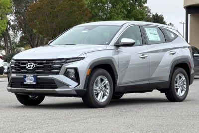 2026 Hyundai TUCSON SE FWD