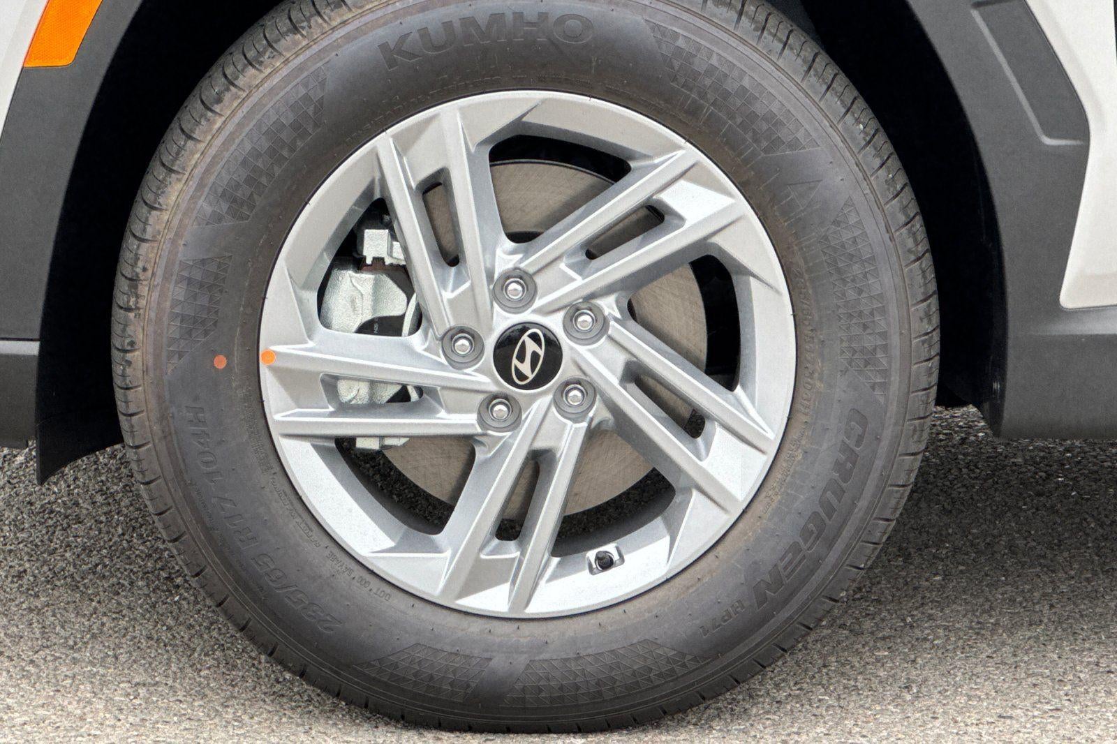 2026 Hyundai TUCSON SE FWD