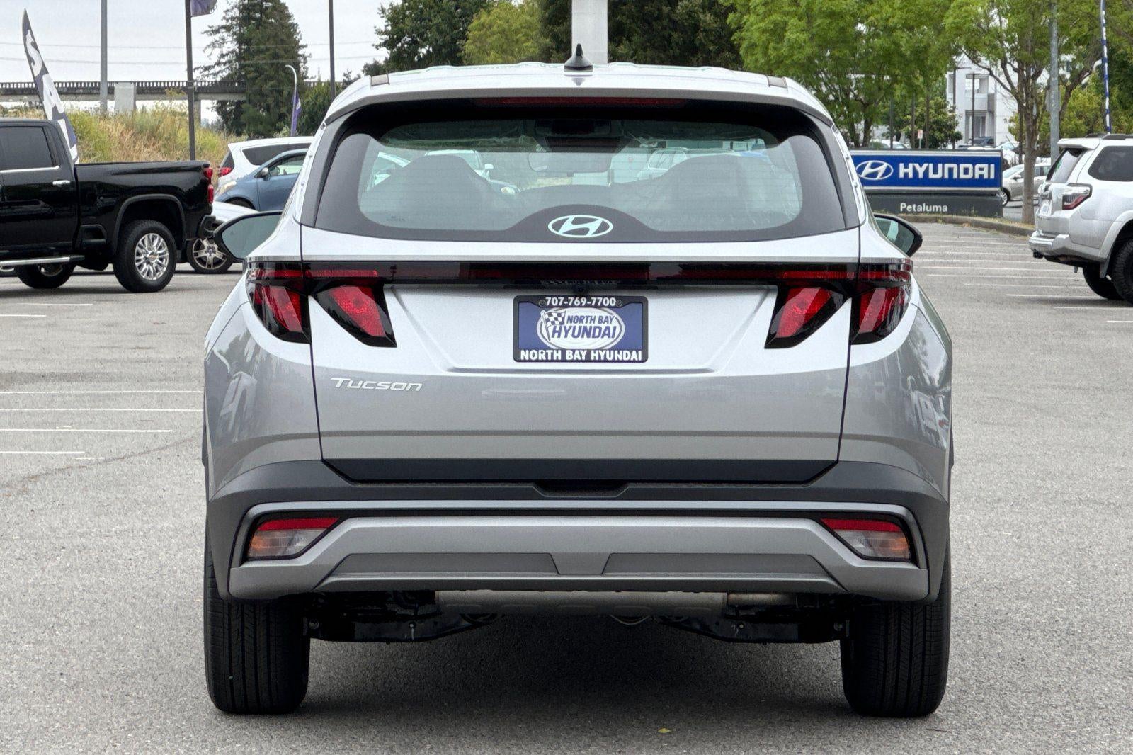 2026 Hyundai TUCSON SE FWD