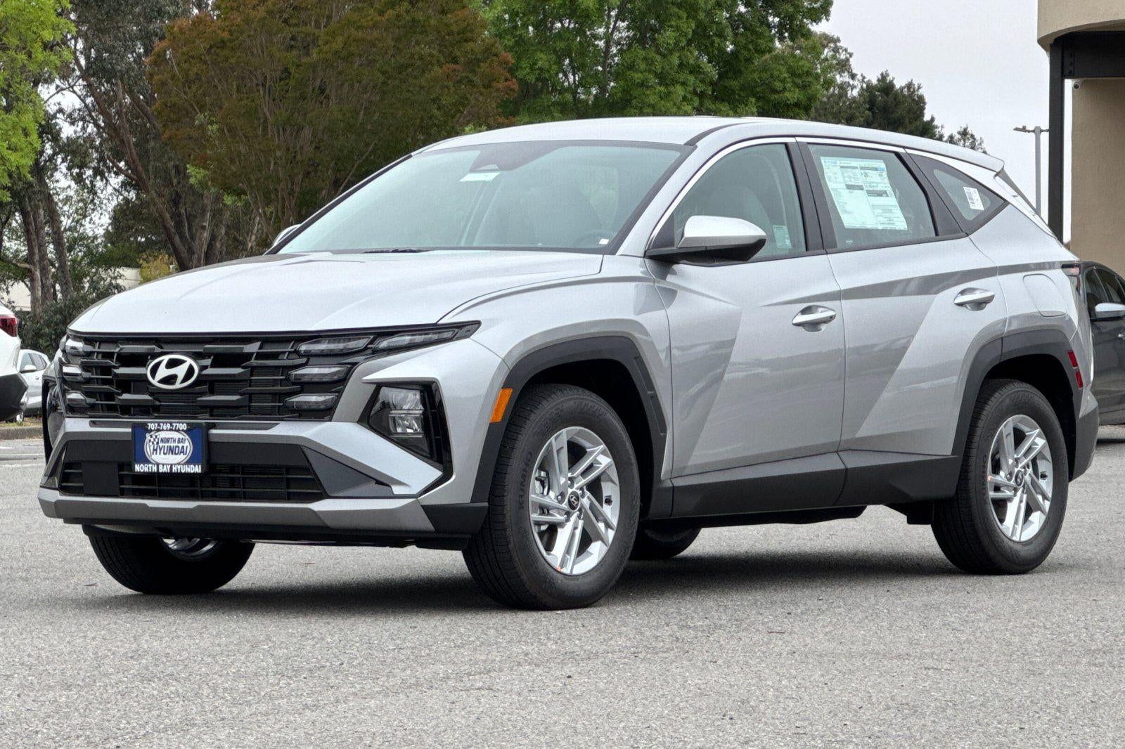 2026 Hyundai TUCSON SE FWD