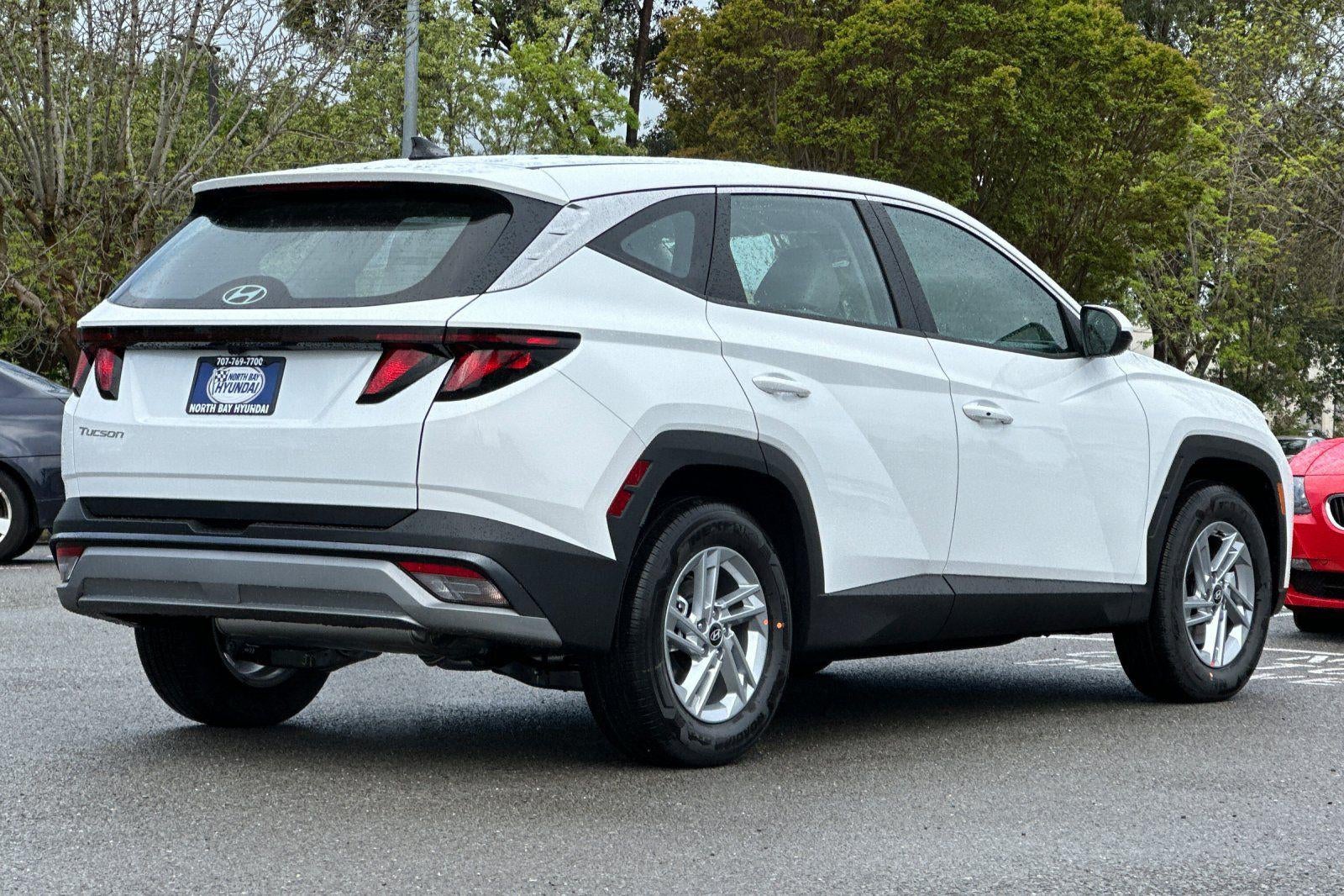2026 Hyundai TUCSON SE FWD