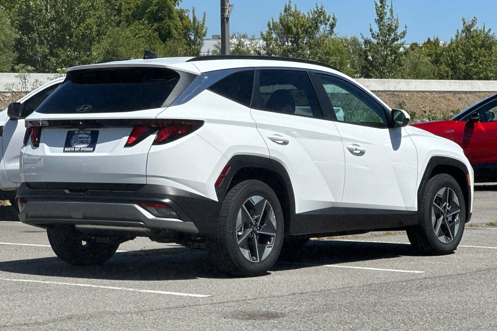 2026 Hyundai TUCSON SEL FWD