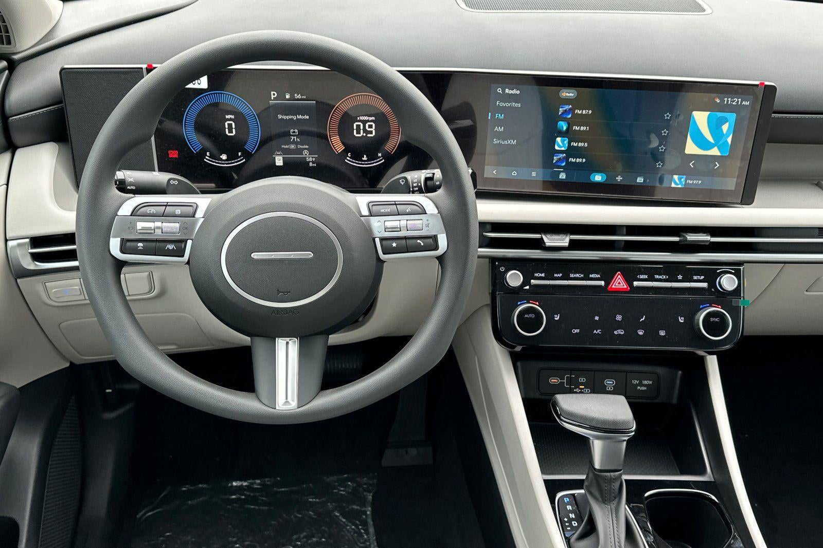 2026 Hyundai TUCSON SEL AWD