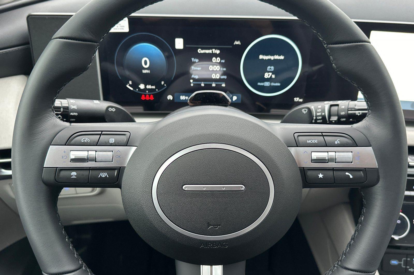 2026 Hyundai TUCSON SEL Premium FWD
