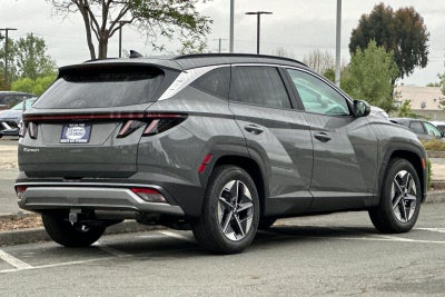 2026 Hyundai TUCSON SEL Premium FWD