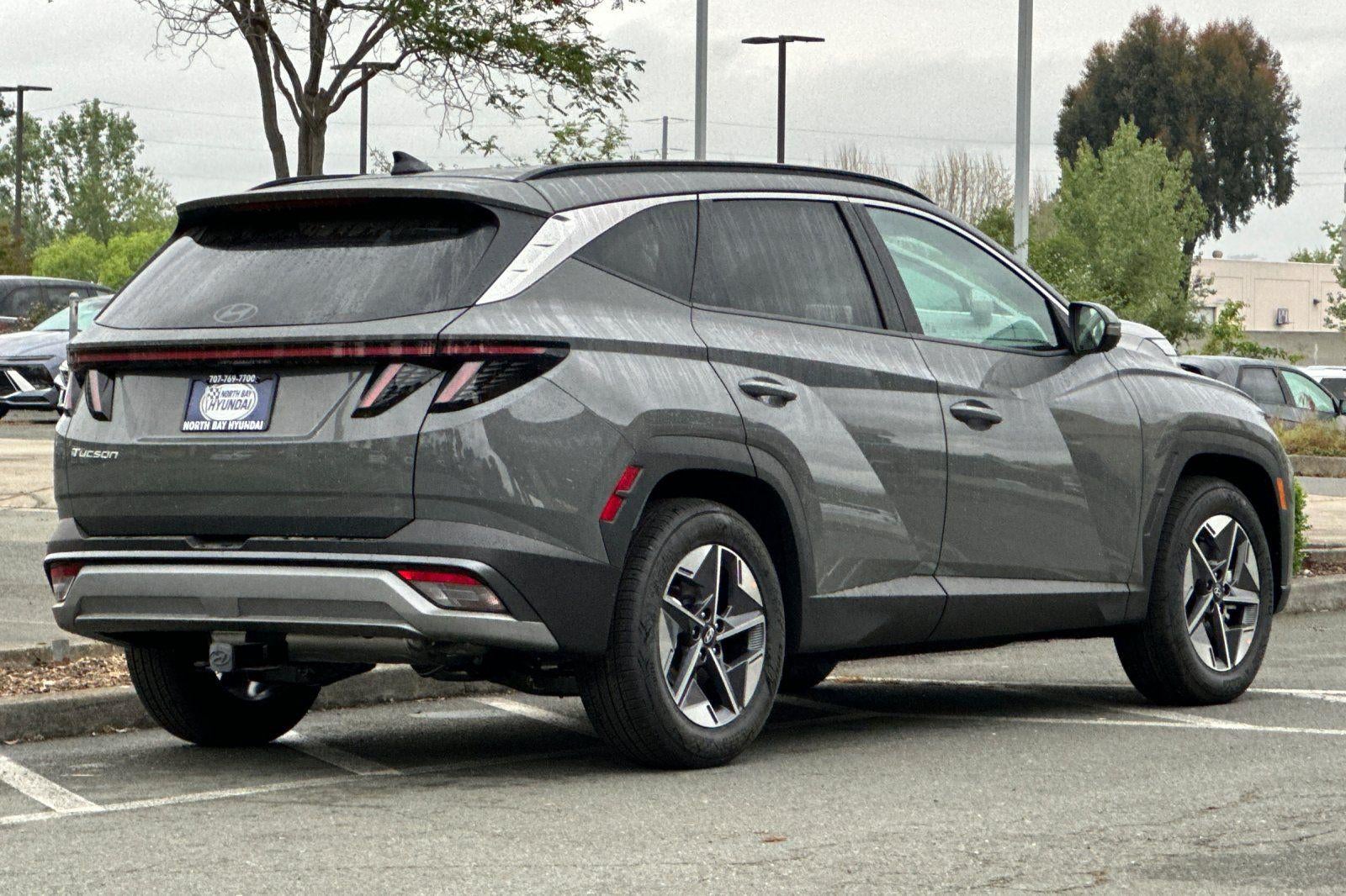 2026 Hyundai TUCSON SEL Premium FWD