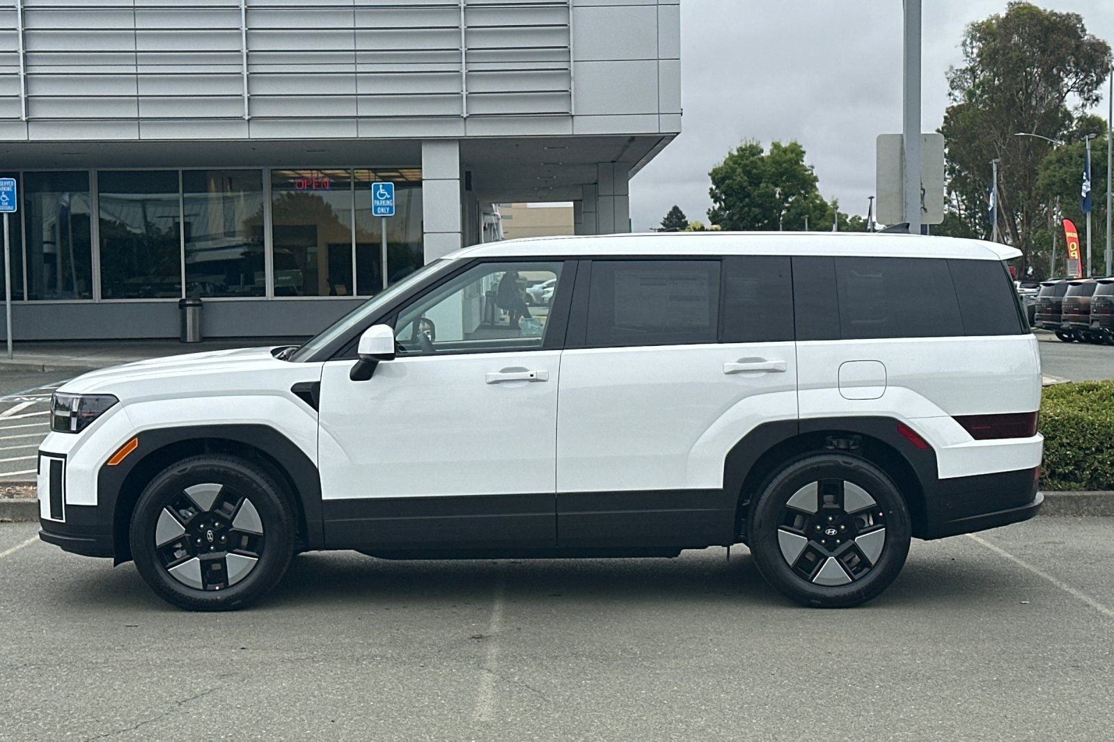 2026 Hyundai SANTA FE HYBRID SE