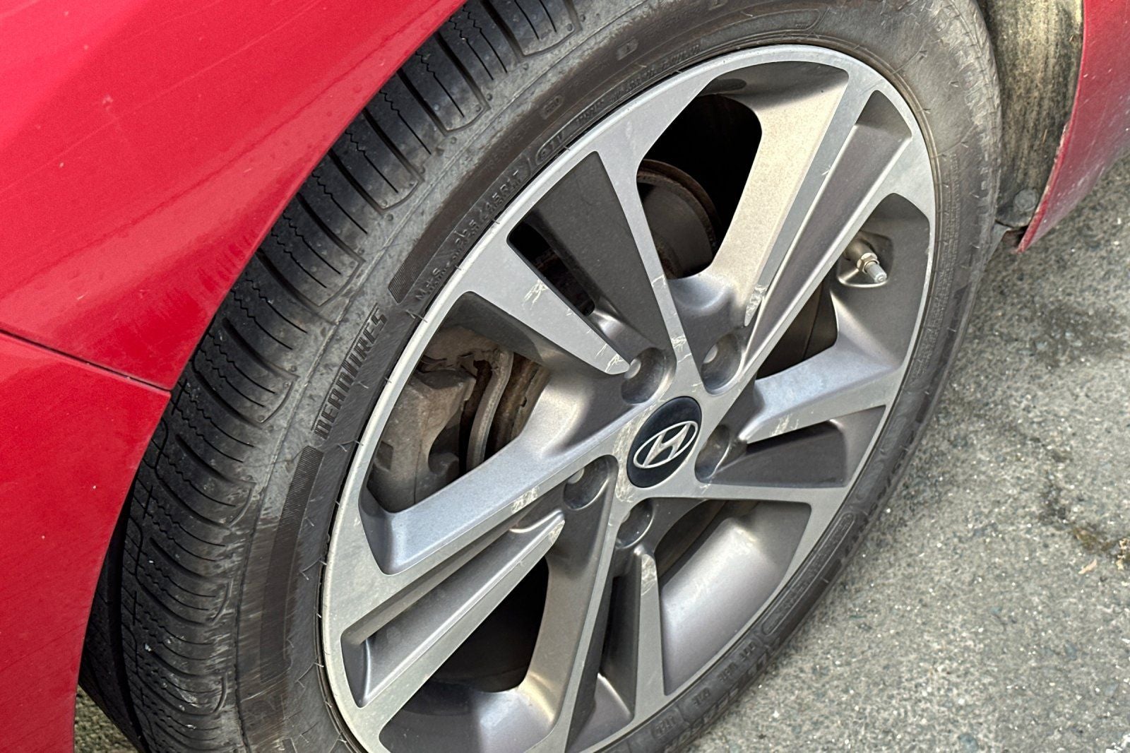 2017 Hyundai ELANTRA Limited