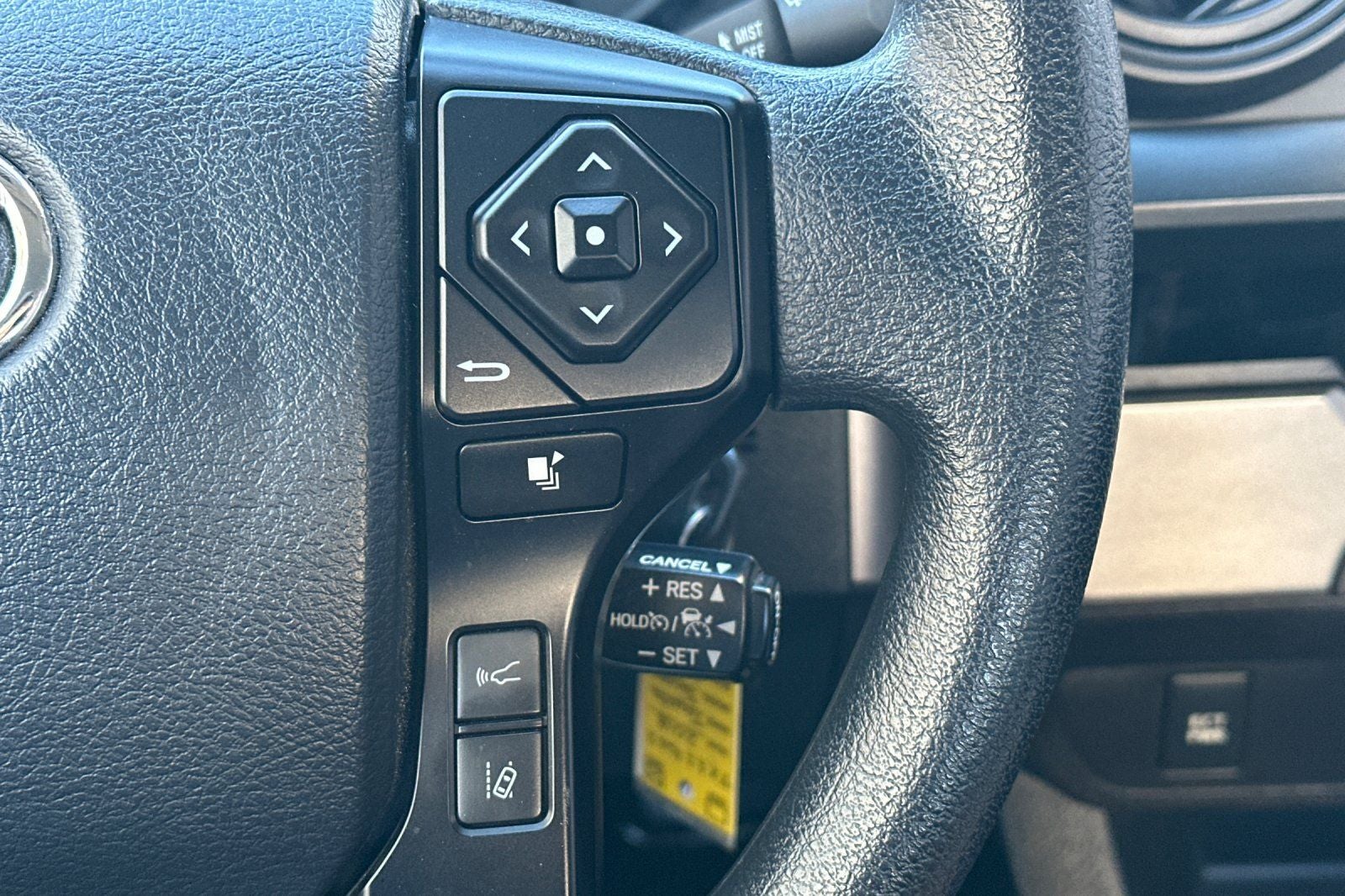 2018 Toyota Tacoma SR