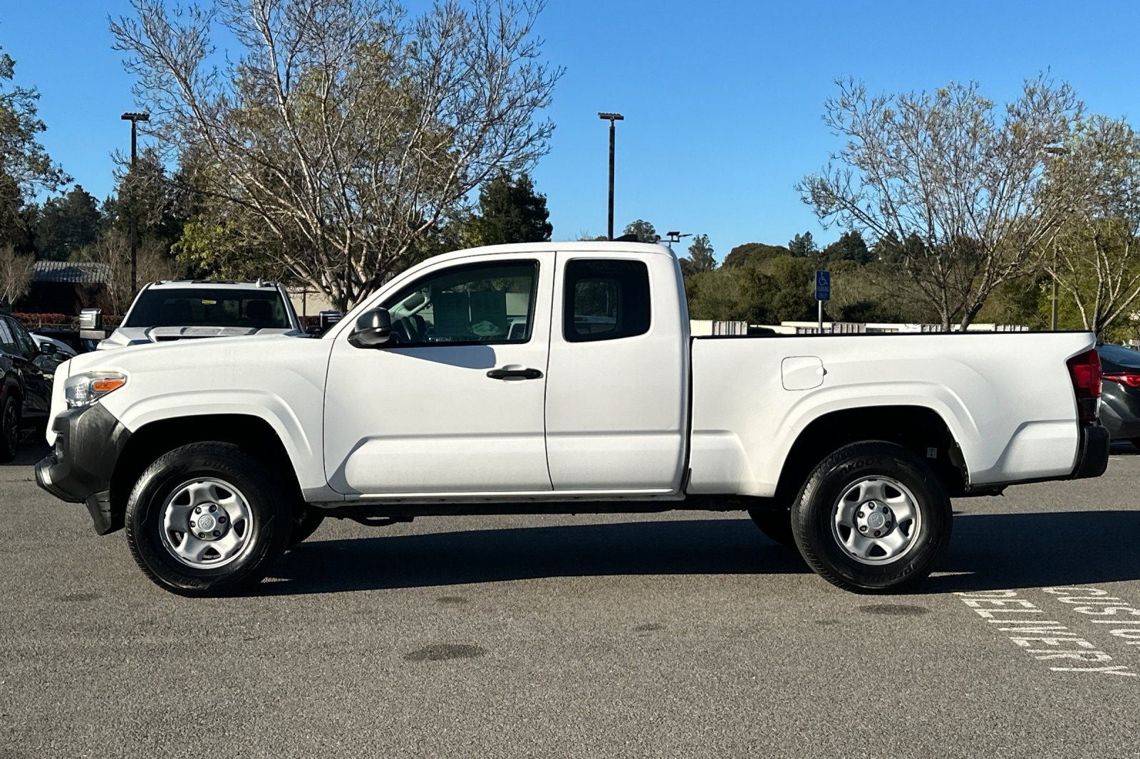2018 Toyota Tacoma SR