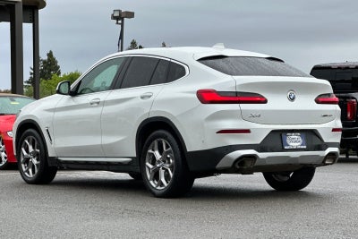 2023 BMW X4 xDrive30i