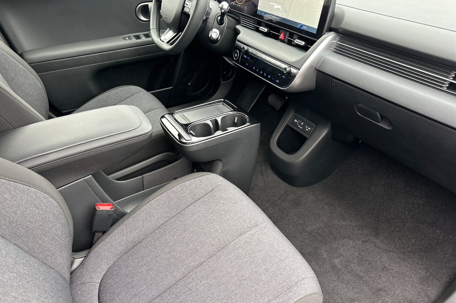 2026 Hyundai IONIQ 5 SE