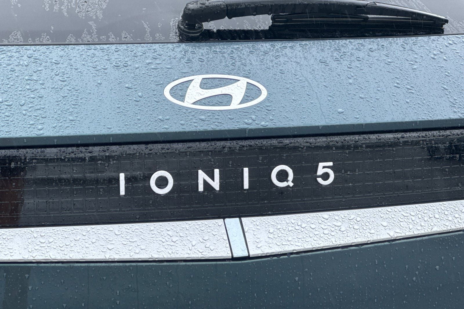 2026 Hyundai IONIQ 5 SE