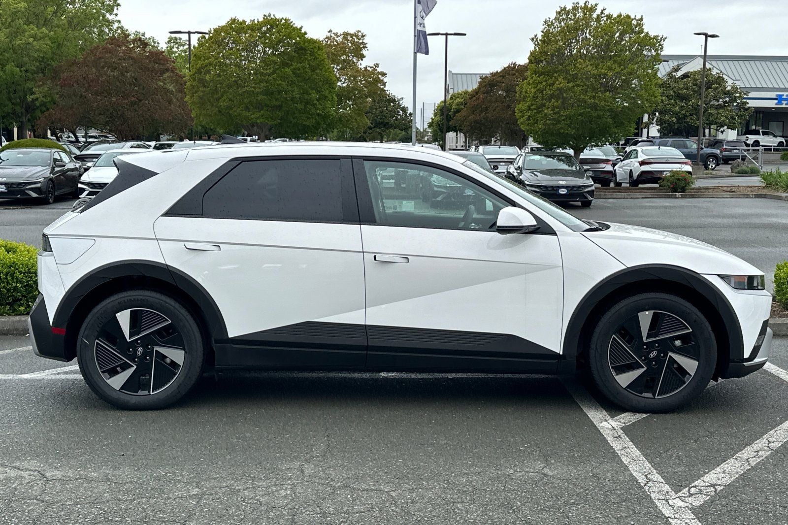 2026 Hyundai IONIQ 5 SEL