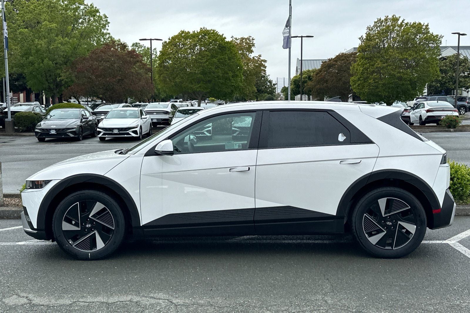 2026 Hyundai IONIQ 5 SEL