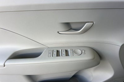 2025 Hyundai KONA ELECTRIC SEL