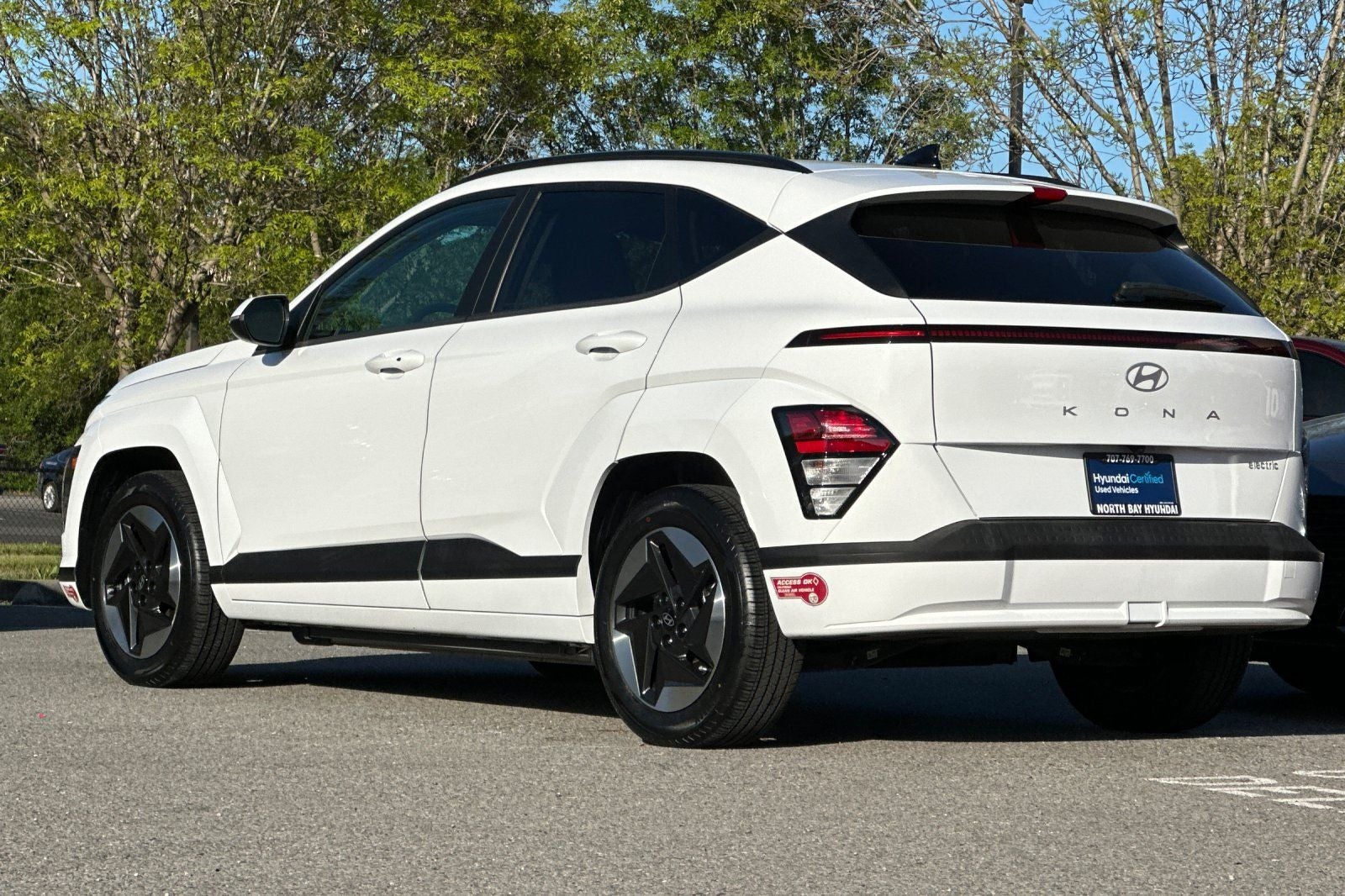 2024 Hyundai KONA ELECTRIC SEL