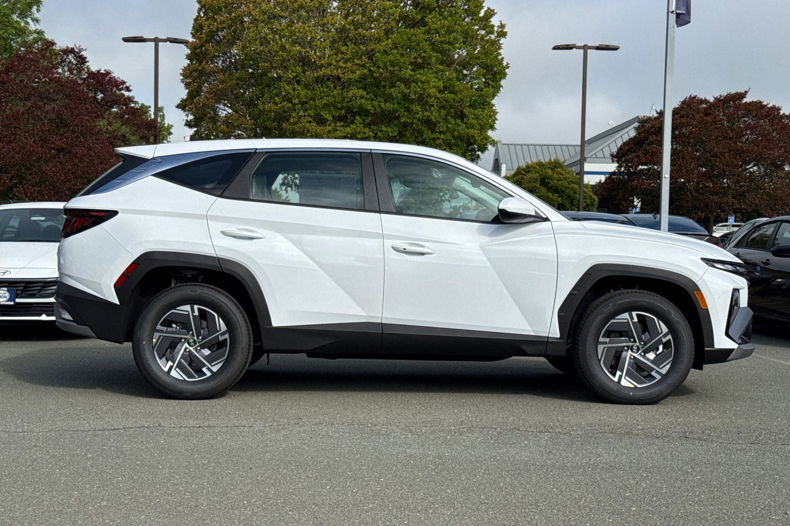 2026 Hyundai TUCSON HYBRID Blue SE